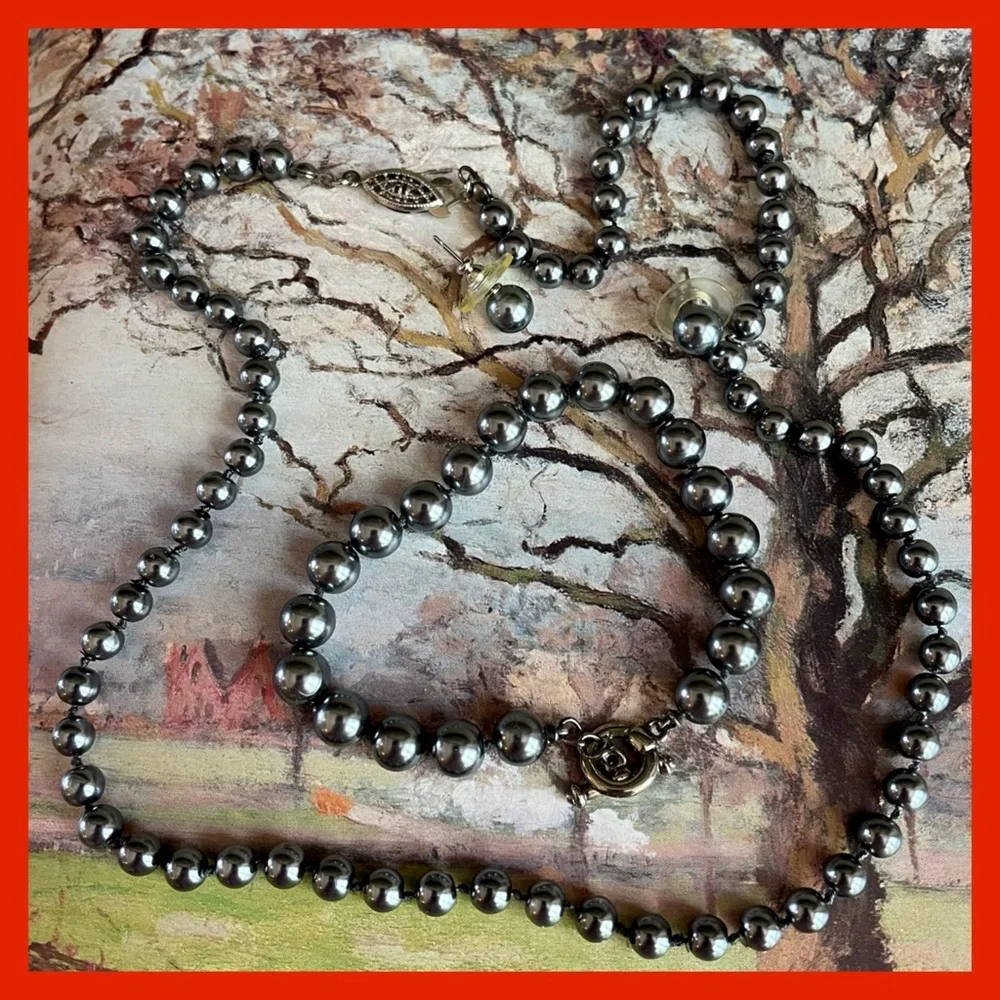 NECKLACE-BRACELET-EARRINGS GRAY FAUX PEARLS 3PC SET - Picture 2 of 8